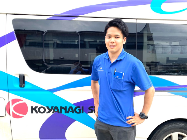 お客様から信頼をいただき、実績を積んで出世すること!